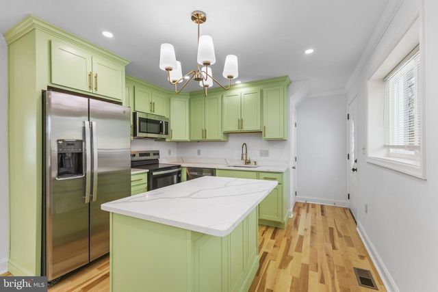 3213 GREENCASTLE RD, Burtonsville, MD 20866