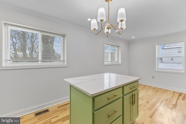 3213 GREENCASTLE RD, Burtonsville, MD 20866