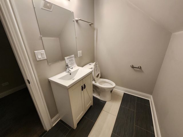 8837 S THROOP Street, Chicago, IL 60620