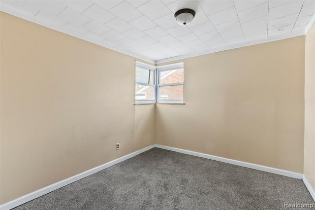 17100 Chandler Park Drive, Detroit, MI 48224