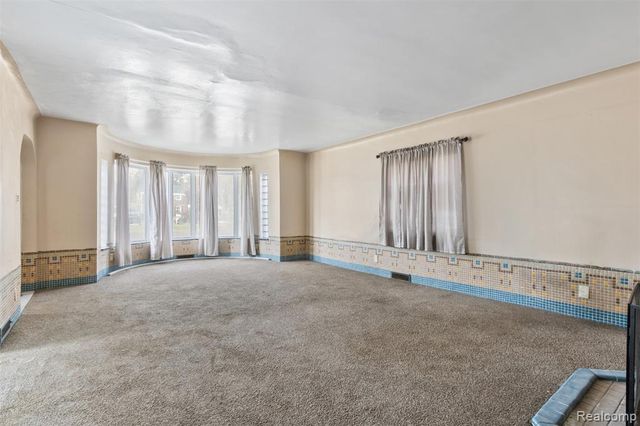 17100 Chandler Park Drive, Detroit, MI 48224