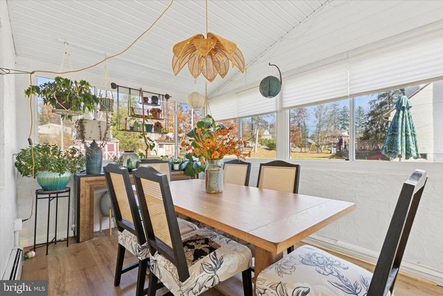 5 MARY JANE ST, Spring Mount, PA 19478