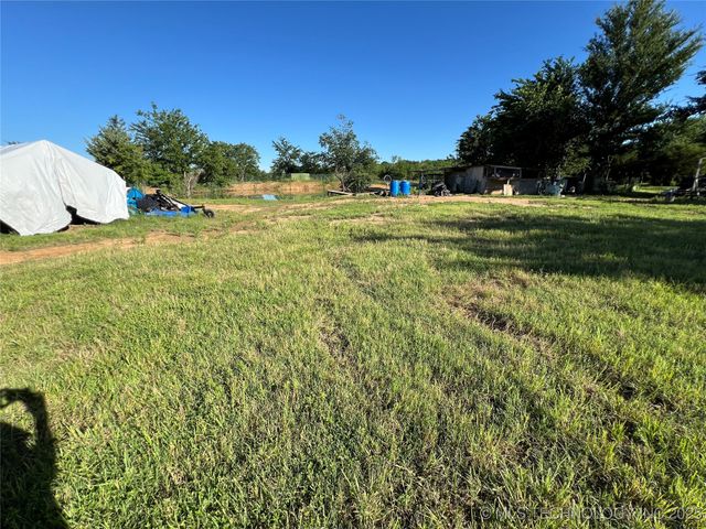 23999 W 45th Street North, Haskell, OK 74436