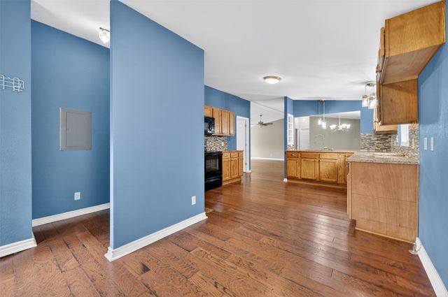 115 Wren Lane, Gun Barrel City, TX 75156