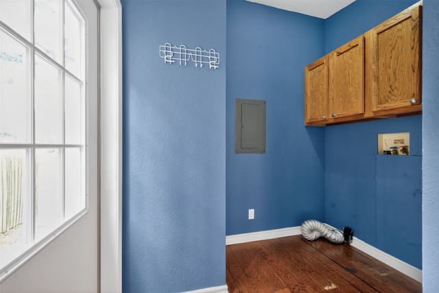 115 Wren Lane, Gun Barrel City, TX 75156