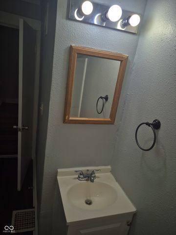 3338 N Kenwood Avenue, Indianapolis, IN 46208