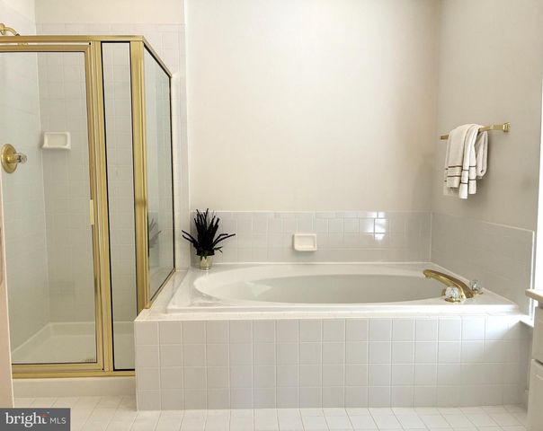 12923 CREAMERY HILL DR, Germantown, MD 20874