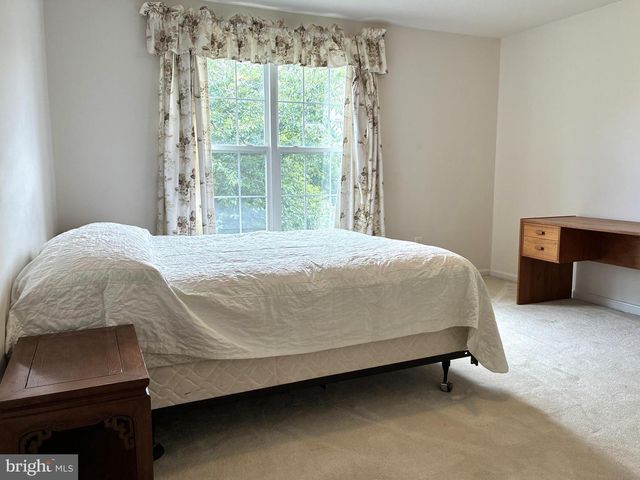 12923 CREAMERY HILL DR, Germantown, MD 20874