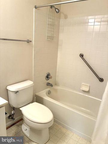 12923 CREAMERY HILL DR, Germantown, MD 20874