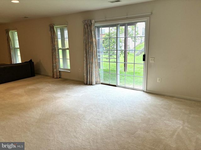 12923 CREAMERY HILL DR, Germantown, MD 20874