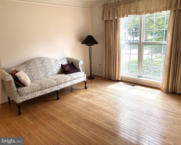 12923 CREAMERY HILL DR, Germantown, MD 20874