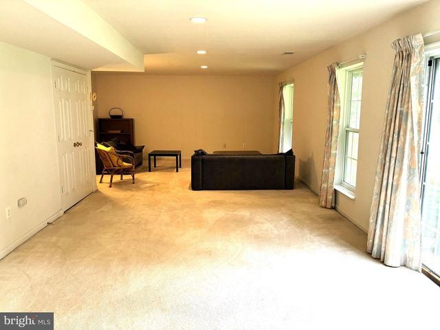 12923 CREAMERY HILL DR, Germantown, MD 20874