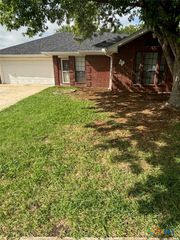 204 James Loop, Killeen, TX 76542