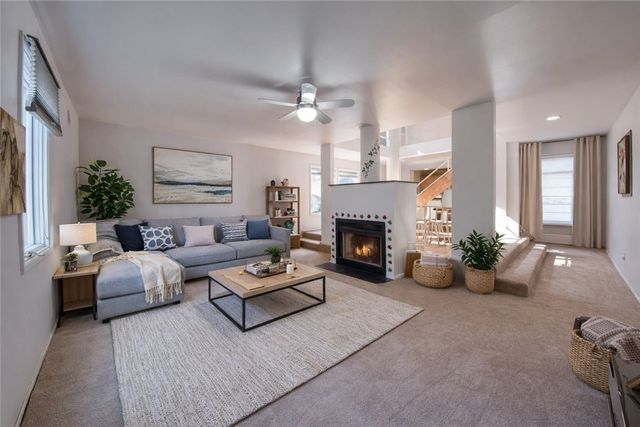 5030 5th Ave 213, Shadyside, PA 15232