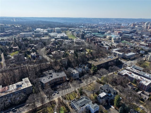 5030 5th Ave 213, Shadyside, PA 15232