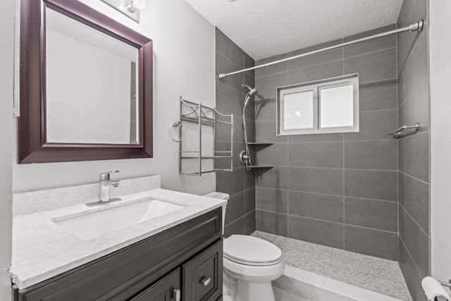 14695 97th Road N, West Palm Beach, FL 33412