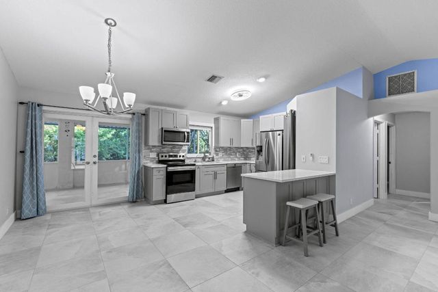 14695 97th Road N, West Palm Beach, FL 33412