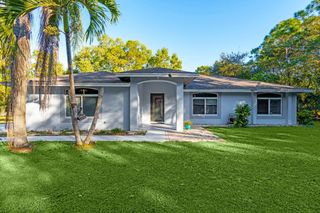 14695 97th Road N, West Palm Beach, FL 33412