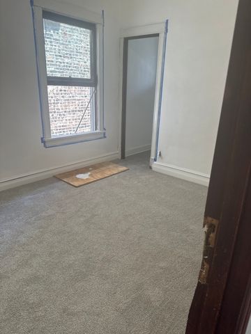 8634 S Carpenter Street, Chicago, IL 60620