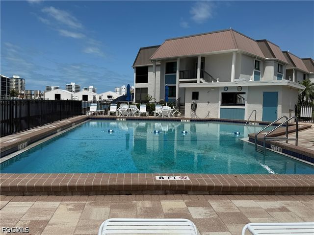 200 Lenell RD 326, Fort Myers Beach, FL 33931