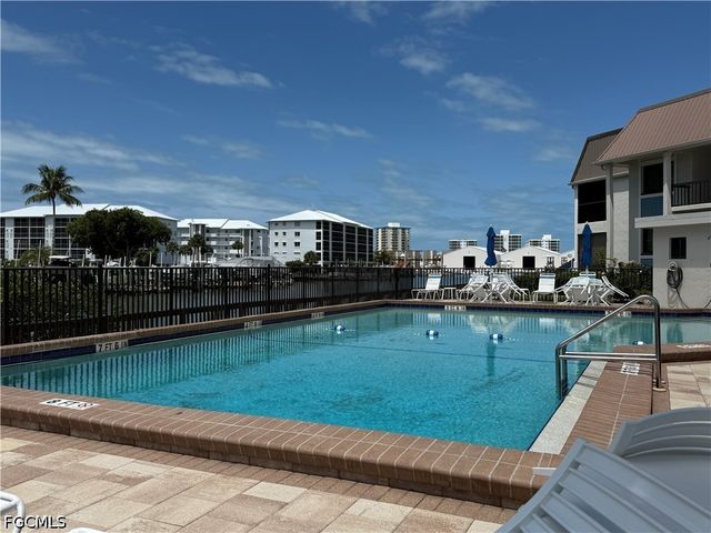 200 Lenell RD 326, Fort Myers Beach, FL 33931