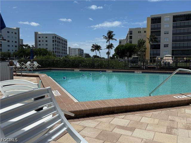 200 Lenell RD 326, Fort Myers Beach, FL 33931