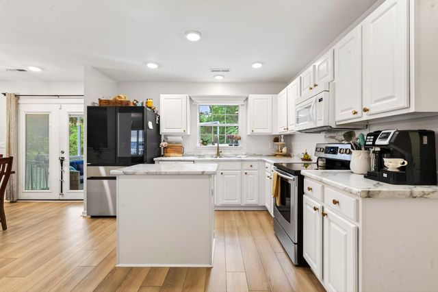 107 Broken Branch Drive, Goose Creek, SC 29445