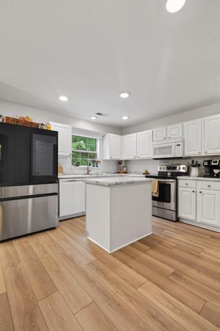 107 Broken Branch Drive, Goose Creek, SC 29445