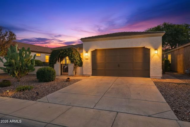 837 E VESPER Trail, Queen Creek, AZ 85140