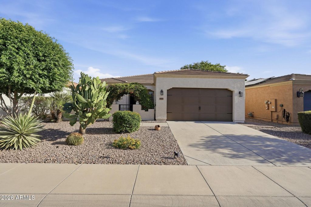 837 E VESPER Trail, Queen Creek, AZ 85140