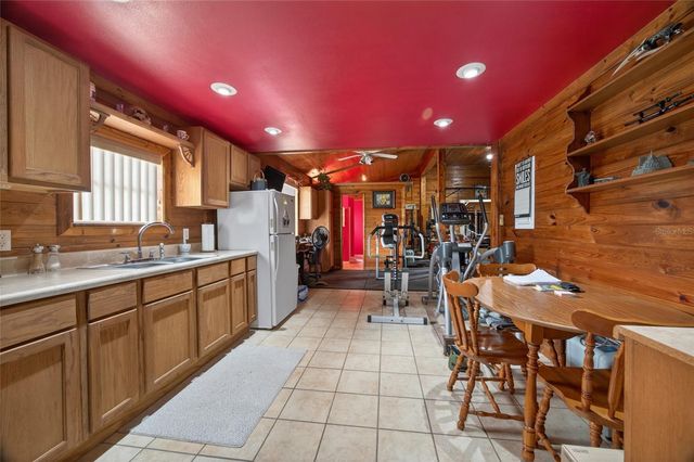 399 SE HIGHWAY 42, Summerfield, FL 34491