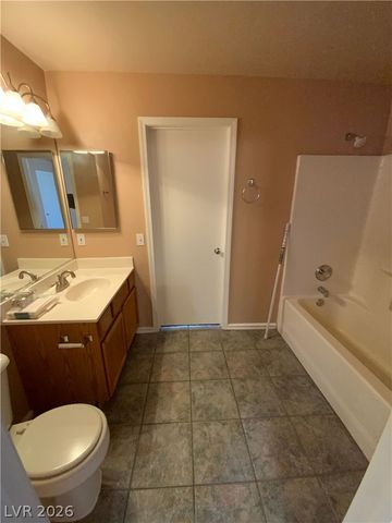 3950 STARFIELD Lane, Las Vegas, NV 89147