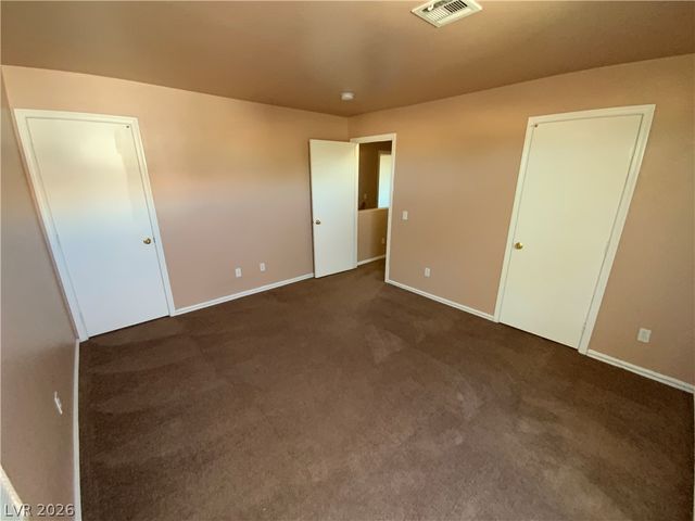 3950 STARFIELD Lane, Las Vegas, NV 89147