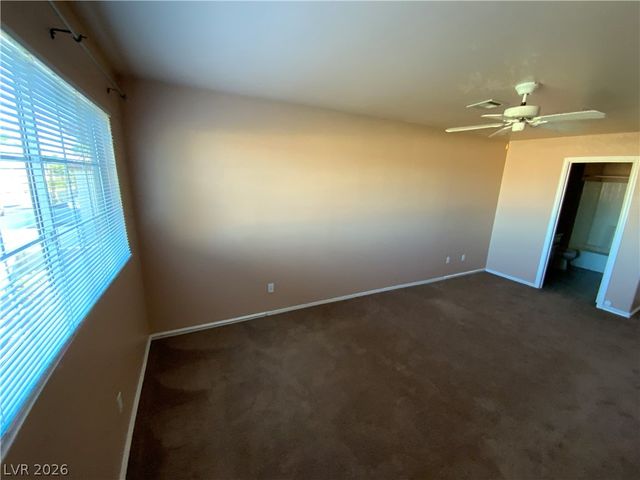 3950 STARFIELD Lane, Las Vegas, NV 89147