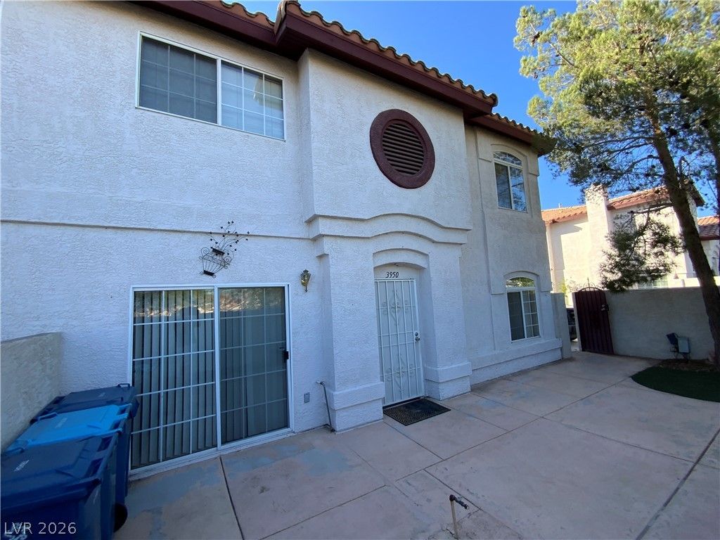 3950 STARFIELD Lane, Las Vegas, NV 89147
