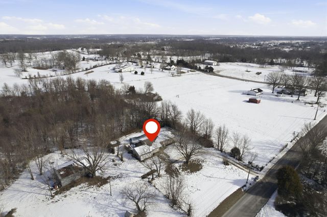 1343 W Tracker Road, Nixa, MO 65714