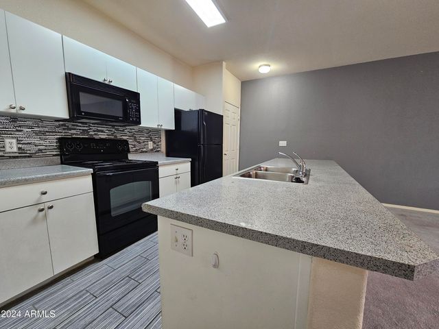 18416 N CAVE CREEK Road 3020, Phoenix, AZ 85032
