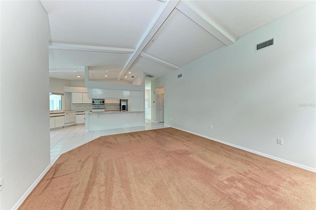 5032 SOUTHERN PINE CIRCLE, Venice, FL 34293