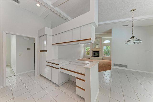 5032 SOUTHERN PINE CIRCLE, Venice, FL 34293