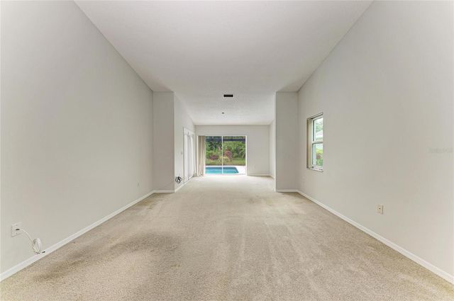 5032 SOUTHERN PINE CIRCLE, Venice, FL 34293