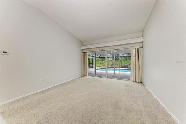 5032 SOUTHERN PINE CIRCLE, Venice, FL 34293