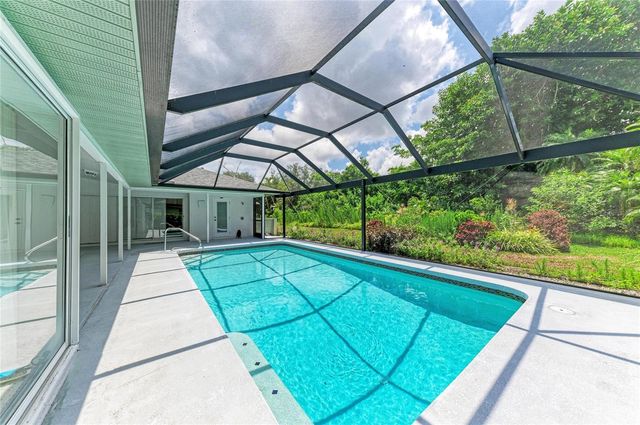 5032 SOUTHERN PINE CIRCLE, Venice, FL 34293
