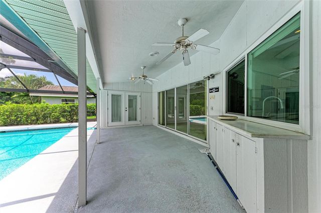 5032 SOUTHERN PINE CIRCLE, Venice, FL 34293