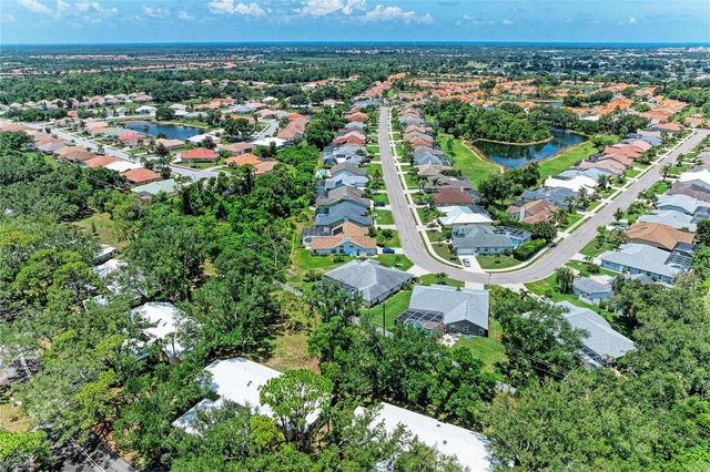 5032 SOUTHERN PINE CIRCLE, Venice, FL 34293