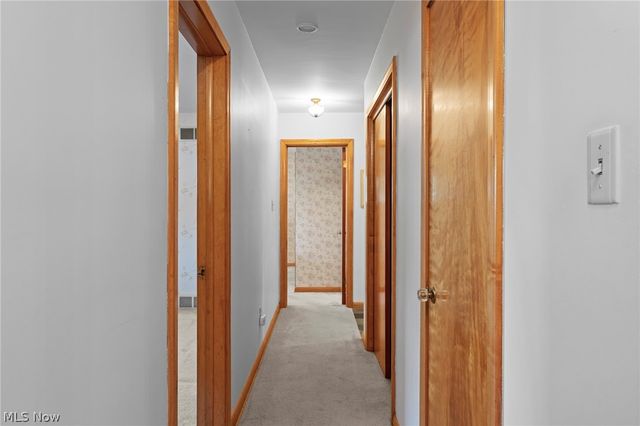 2588 17th Street, Cuyahoga Falls, OH 44223