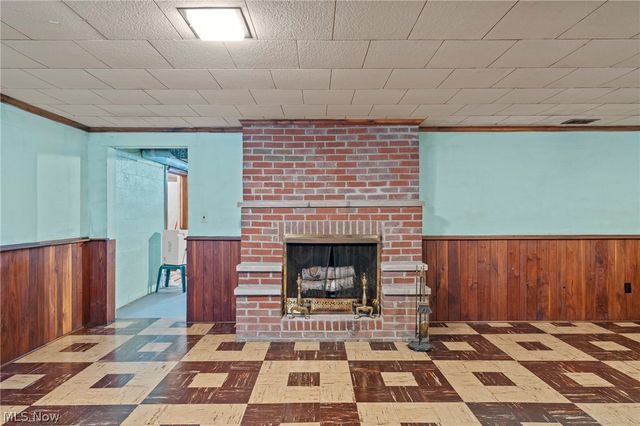 2588 17th Street, Cuyahoga Falls, OH 44223