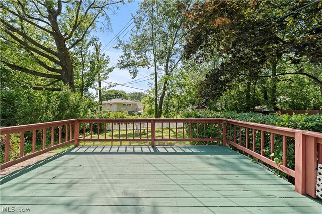 2588 17th Street, Cuyahoga Falls, OH 44223