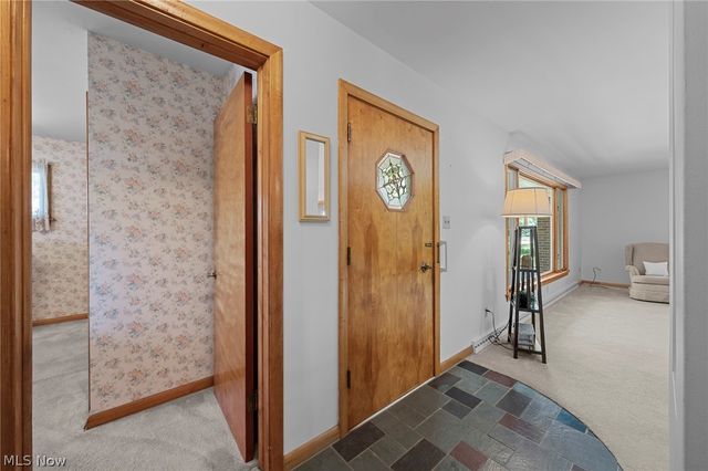2588 17th Street, Cuyahoga Falls, OH 44223