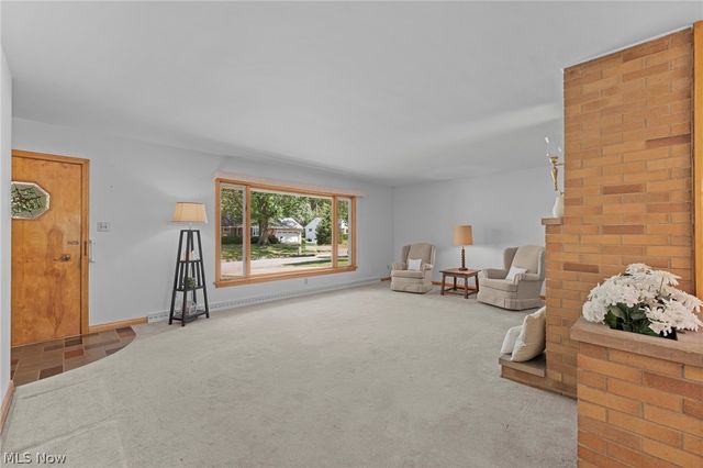2588 17th Street, Cuyahoga Falls, OH 44223