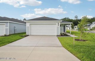7500 QUEENSGATE Circle, Jacksonville, FL 32219